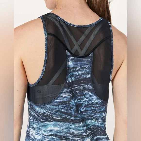 🔆4/$25 Lululemon Sculpt Tank II - Picture 5 of 13